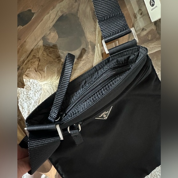Excellent condition PRADA mini crossbody - Picture 5 of 10